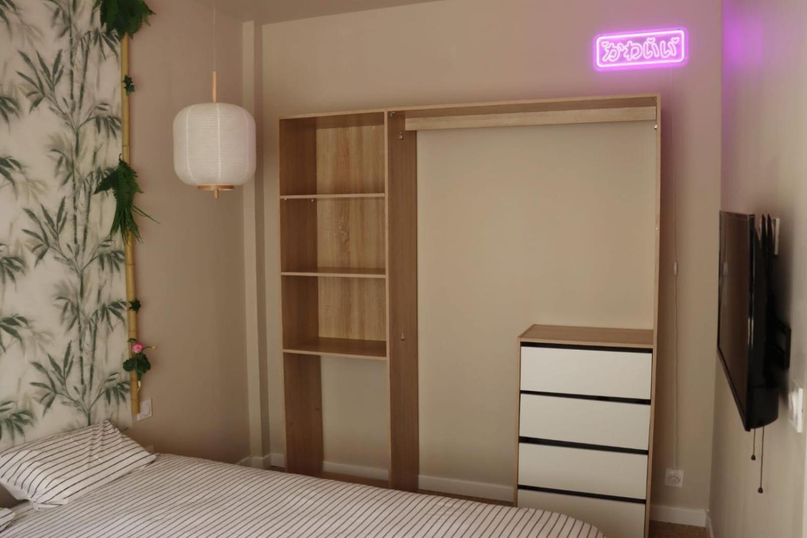 Loveroom Japon Avec Balneotherapie Тулон Екстер'єр фото